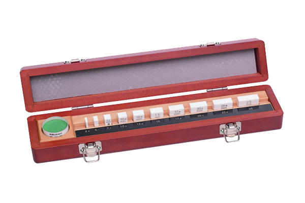 Bộ Căn Mẫu Ceramic Mitutoyo Hệ Mét 10 Miếng Cấp 2, Có kính song song 12mm, 516-158-10